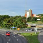 Wypadek samochodowy na rondzie w UK